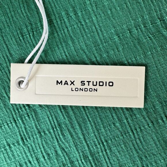 Max Studio Fancy Stitch Work Flutter Short Sleeve Amazon Green Top Size 2X NWT - Picture 10 of 12